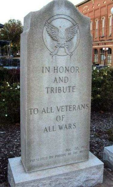 NELSONVILLE WAR VETERANS MEMORIAL CENTER STONE