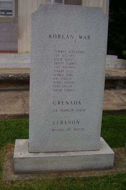 LINCOLN COUNTY WAR MEMORIAL STONE B