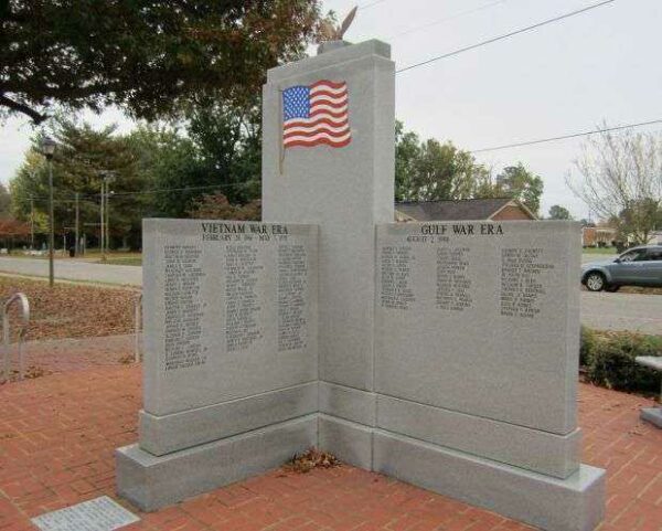 THE GREATER MURFREESBORO AREA WAR VETERANS MEMORIAL BACK RIGHT SIDE