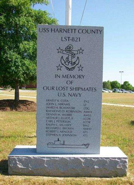 USS HARNETT COUNTY VETERANS MEMORIAL