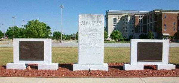HARNETT COUNTY VETERANS MEMORIAL