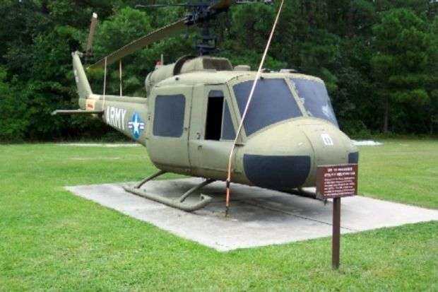 UH-1A IROQUOIS UTILITY HELICOPTER MEMORIAL
