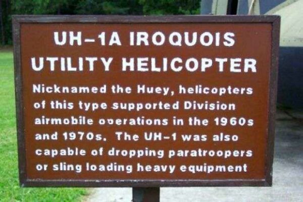 UH-1A IROQUOIS UTILITY HELICOPTER MEMORIAL PLAQUE