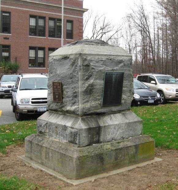 NORTH SALEM WORLD WAR II MEMORIAL
