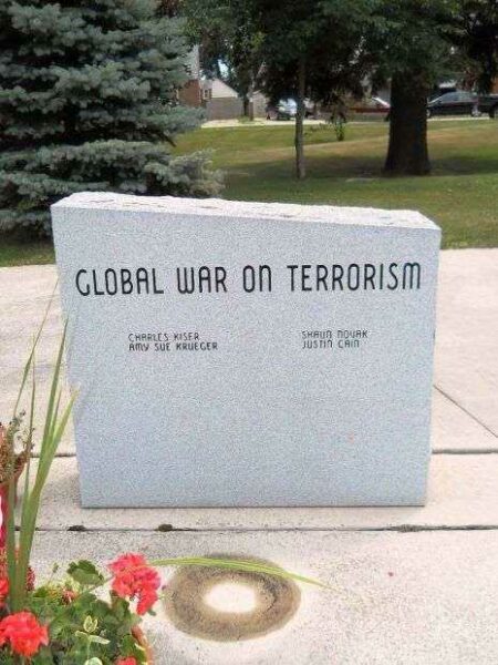 MANITOWOC COUNTY VETERANS MEMORIAL PANEL G