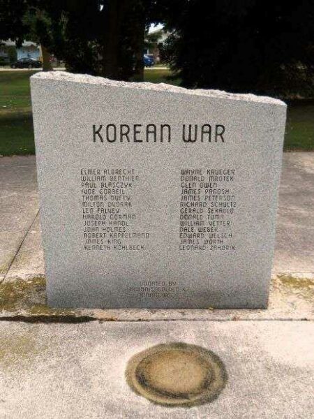 MANITOWOC COUNTY VETERANS MEMORIAL PANEL E