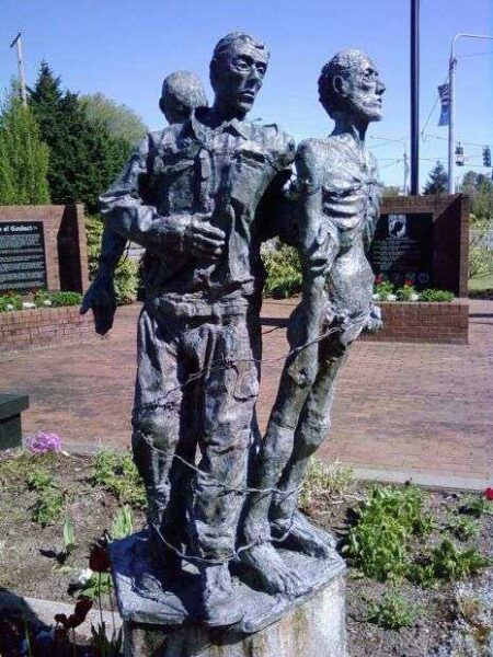 WASHINGTON STATE VIETNAM WAR POW/MIA MEMORIAL STATUES