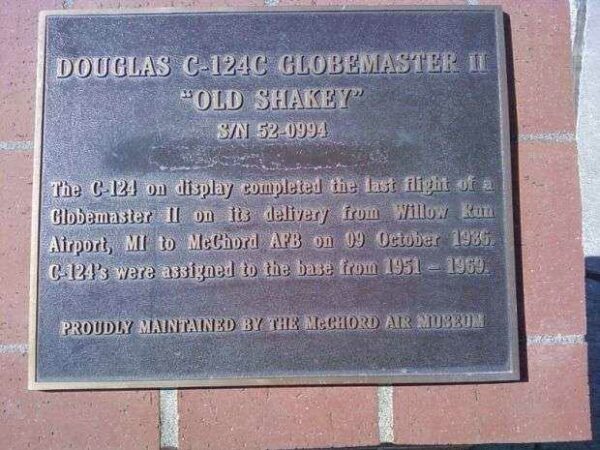 DOUGLAS C-124C GLOBEMASTER II MEMORIAL AIRCRAFT PLAQUE