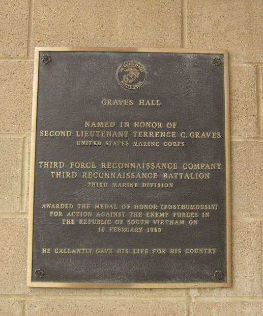 GRAVES HALL MEDAL OF HONOR PLAQUE