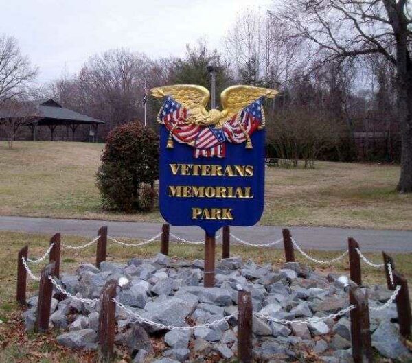 EMPORIA VETERANS MEMORIAL PARK MARKER