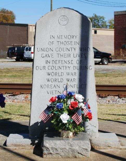 UNION COUNTY WAR VETERANS MEMORIAL DEDICATION STONE
