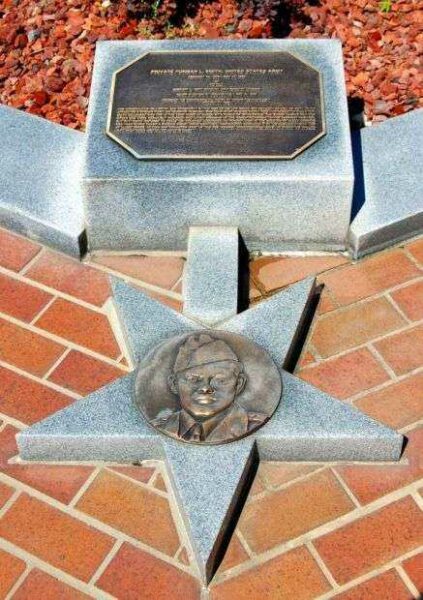 PRIVATE FURMAN L. SMITH MEDAL OF HONOR PLAQUE B