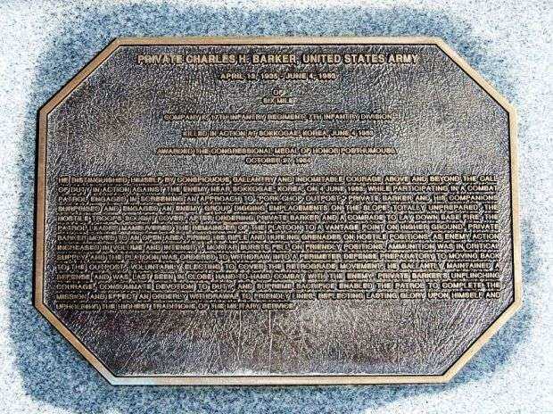 PRIVATE CHARLES H. BARKER MEDAL OF HONOR PLAQUE A
