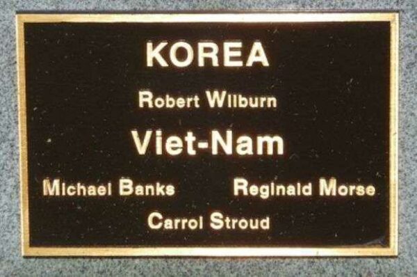 JOANNA WORLD WAR II MEMORIAL PLAQUE B