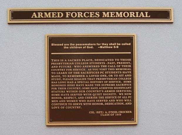 PRESBYTERIAN COLLEGE ARMED FORCES MEMORIAL PLAQUE E