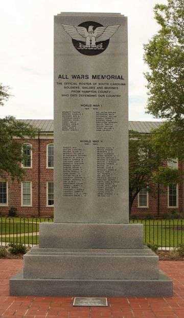 HAMPTON COUNTY ALL WARS MEMORIAL FRONT