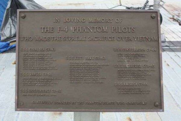 IN LOVING MEMORY OF THE F-4 PHANTOM PILOTS MEMORIAL PLAQUE