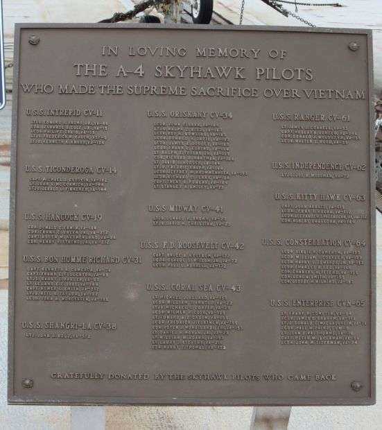 IN LOVING MEMORY OF THE A-4 SKYHAWK PILOTS MEMORIAL PLAQUE