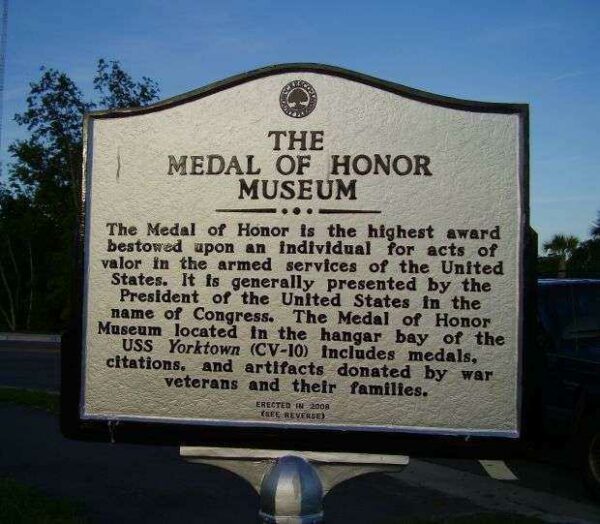 THE MEDAL OF HONOR MUSEUM MEMORIAL MARKER