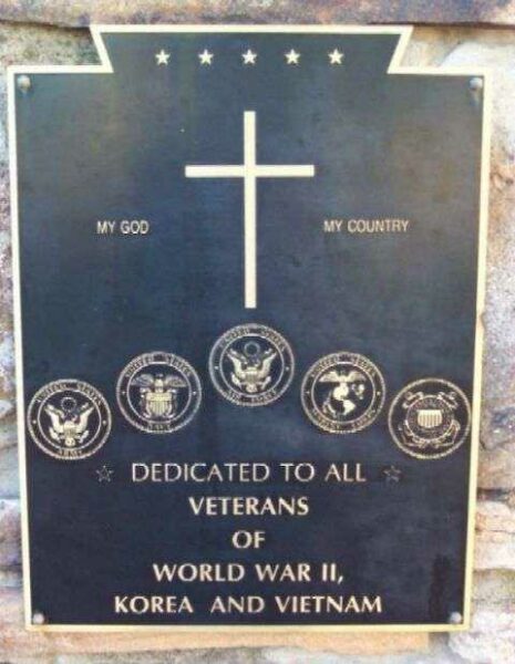 FULTON COUNTY WORLD WAR II, KOREAN AND VIETNAM WARS MEMORIAL