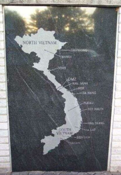 PHOENIXVILLE WAR MEMORIAL STONE B