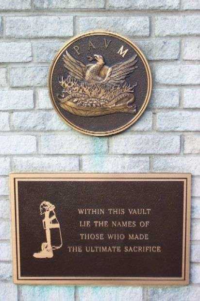 PHOENIXVILLE WAR MEMORIAL PLAQUE G