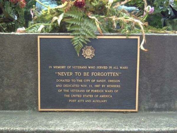 SANDY VIETNAM WAR MEMORIAL PLAQUE A