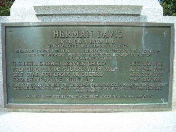 PVT. HERMAN DAVIS WAR MEMORIAL PLAQUE