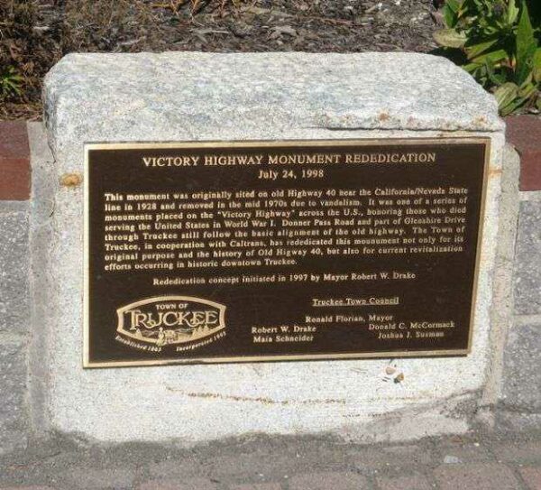 VICTORY HIGHWAY MONUMENT REDEDICATION PLAQUE