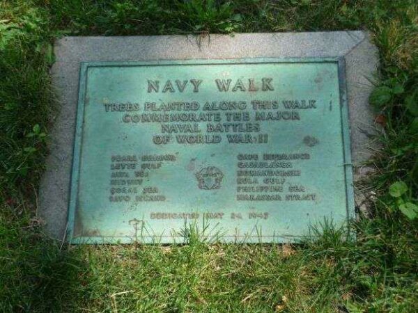 NAVY WALK WAR MEMORIAL TREES PLAQUE