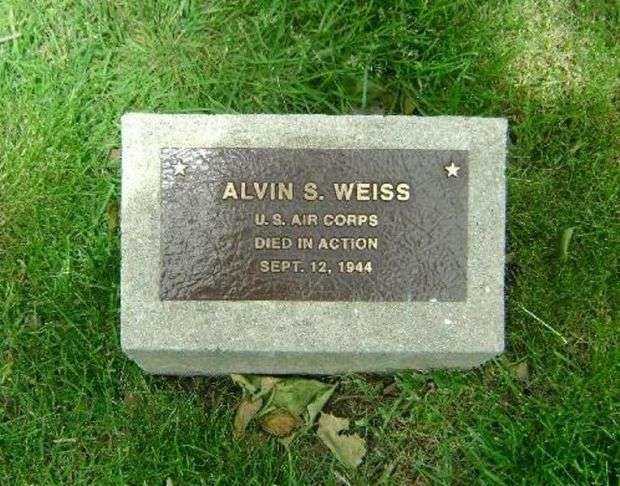 ALVIN S. WEISS WAR MEMORIAL TREE PLAQUE