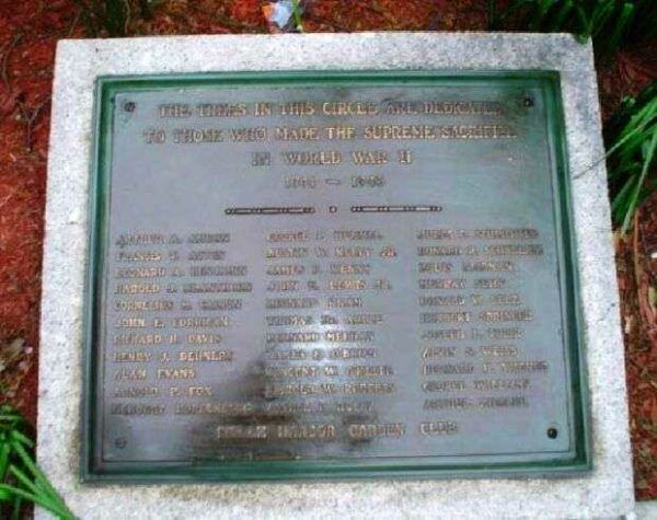 VETERANS’ CIRCLE WAR MEMORIAL TREES PLAQUE