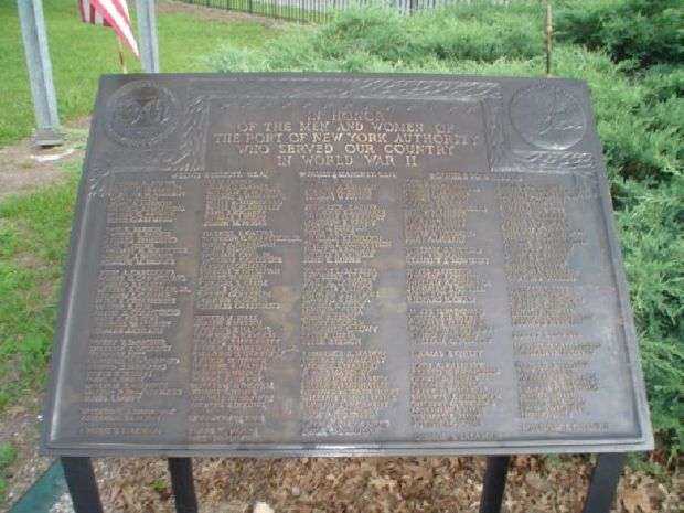 PORT AUTHORITY WORLD WAR II HONOR ROLL PLAQUE