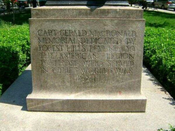 CAPT GERALD MACDONALD WAR MEMORIAL DEDICATION STONE