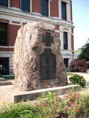 JOHNSON COUNTY SPANISH AMERICAN WAR HONOR ROLL MEMORIAL