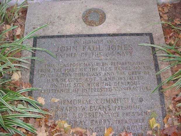 IN HONOR OF JOHN PAUL JONES MEMORIAL FLAGPOLE PLAQUE