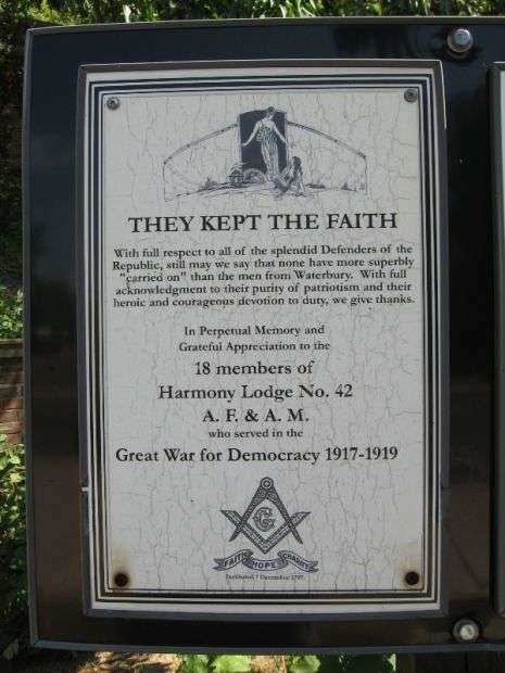 GREAT WAR FOR DEMOCRACY MEMORIAL PLAQUE C