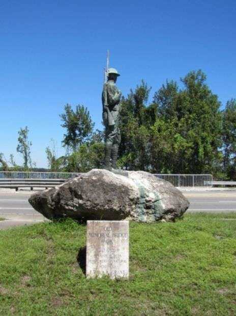 THE SPIRIT OF THE AMERICAN DOUGHBOY PALATKA MEMORIAL BRIDGE STATUE C