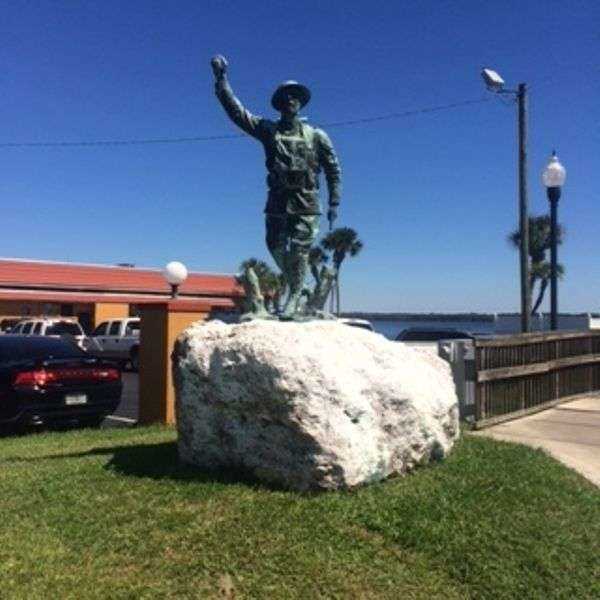 THE SPIRIT OF THE AMERICAN DOUGBOY PALATKA MEMORIAL BRIDGE STATUE B