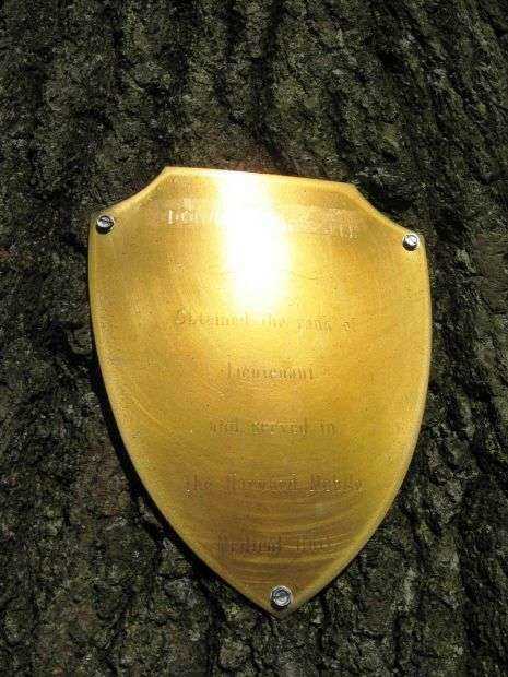 LIEUTENANT DONALD G. RUSSELL MEMORIAL TREE PLAQUE