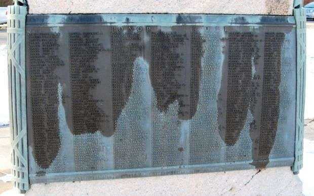 MILFORD WORLD WAR I MEMORIAL PLAQUE B
