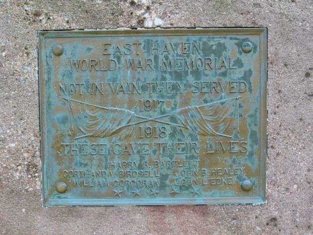 EAST HAVEN WORLD WAR MEMORIAL PLAQUE