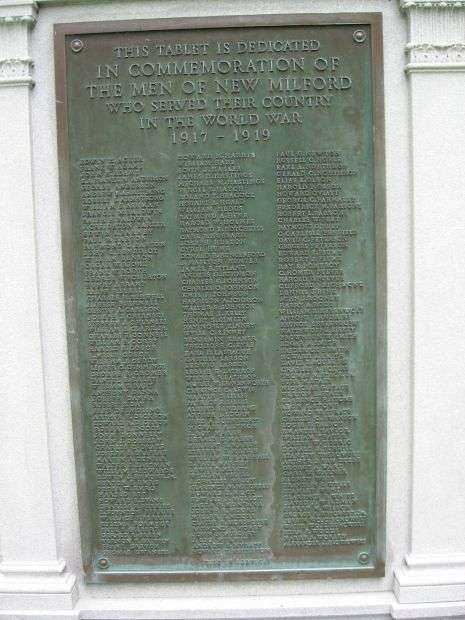 NEW MILFORD WORLD WAR I MEMORIAL PLAQUE