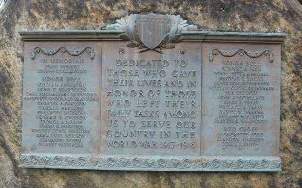 BRIDGEWATER WORLD WAR I MEMORIAL PLAQUE