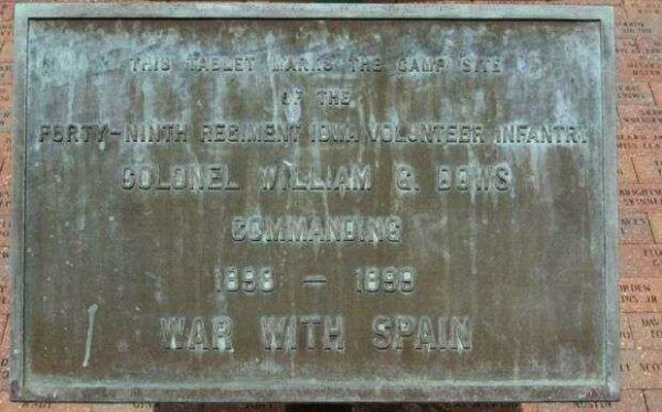 CAMP SITE OF THE FORTY-NINTH REGIMENT IOWA VOLUNTEER INFANTRY MEMORIAL PLAQUE