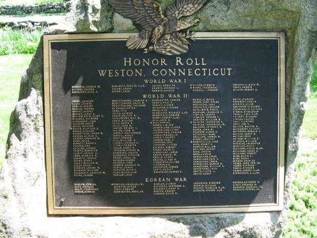 WESTON HONOR ROLL MEMORIAL PLAQUE