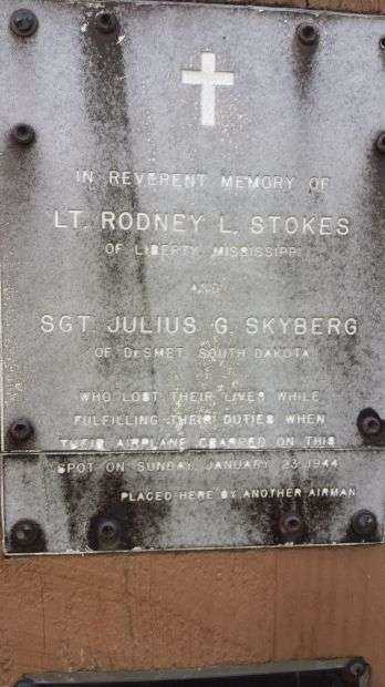 LT. RODNEY L. STOKES AND SGT. JULIUS G. SKYBERG