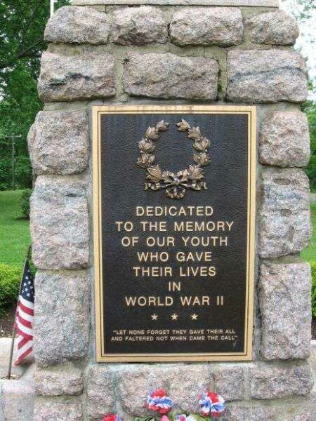 EAST HARTFORD WORLD WAR II MEMORIAL PLAQUE