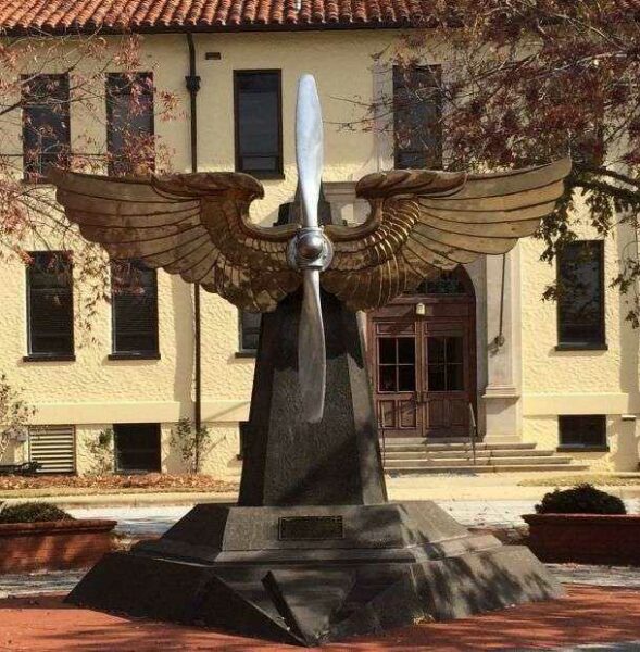THE PROP & WINGS MEMORIAL