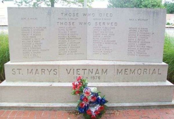 ST. MARYS VIETNAM MEMORIAL